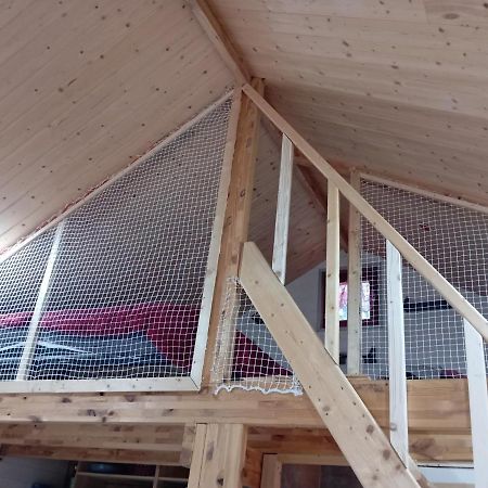 La P'Tite Maison Bois Du Herisson Menetrux-en-Joux Екстериор снимка